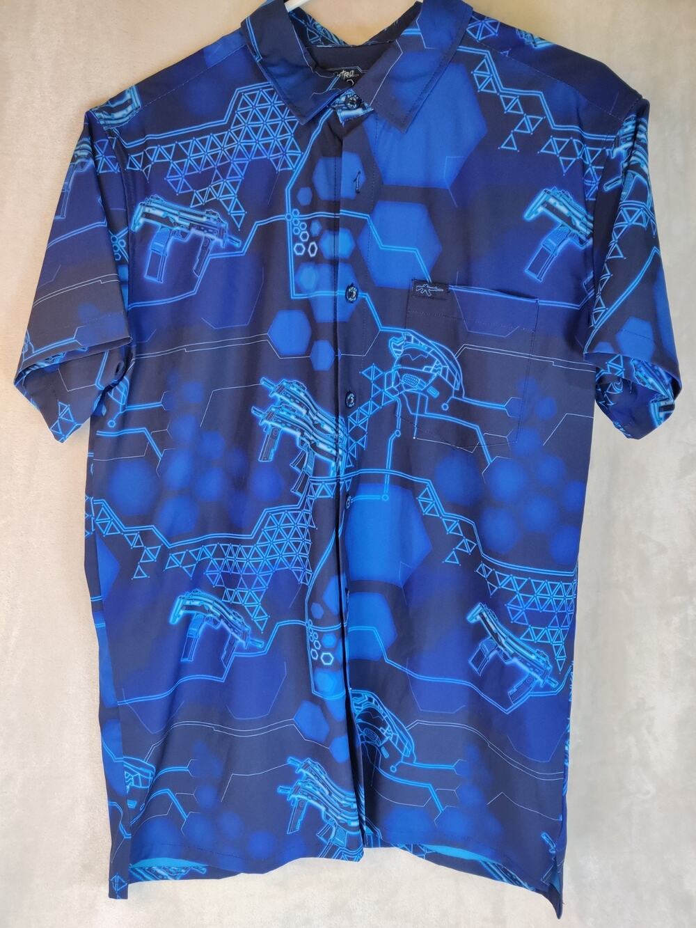 Retro Chief Video Game Gamer Button-Up Shirt Blue Digital Men's Medium